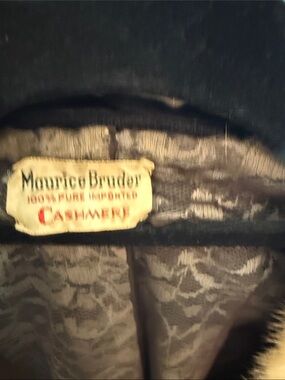 Vintage Maurice Bruder Black 100% Cashmere Sweater with detachable collar.